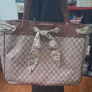 Chadwicks Brown N Beige Totr